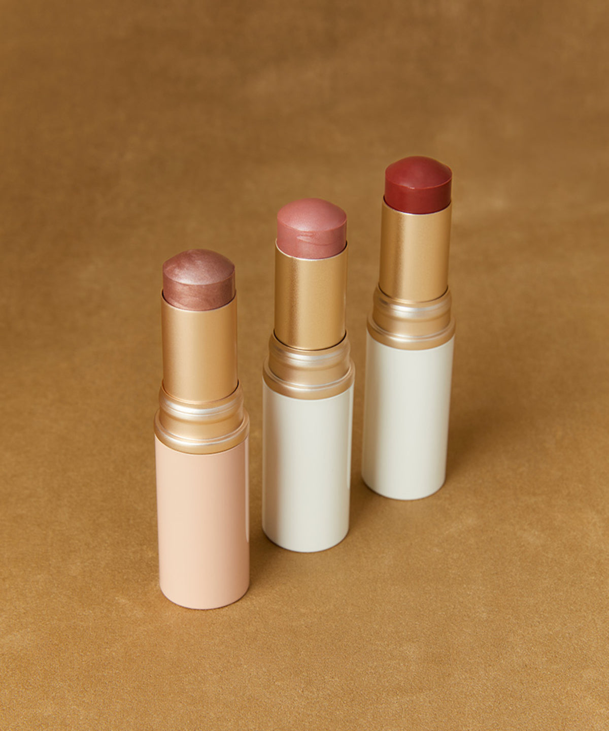 hince True Dimension Radiance Balm