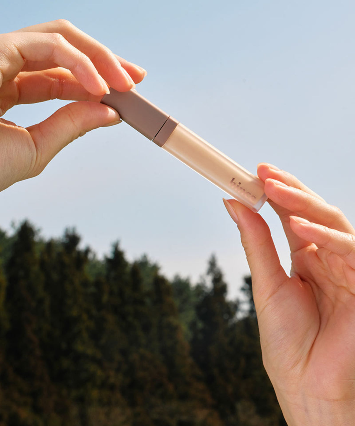 hince Second Skin Cover Concealer