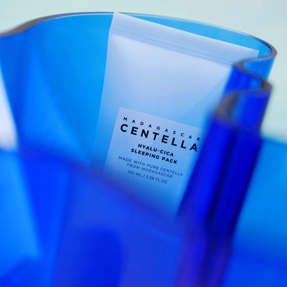 SKIN1004 Madagascar Centella Hyalu-Cica Sleeping Pack Mini 30ml