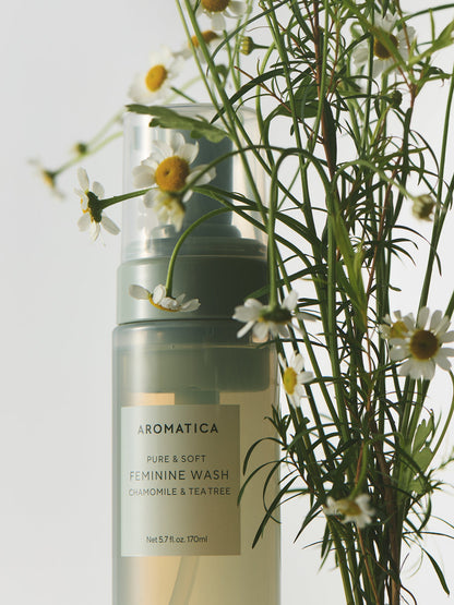 AROMATICA Pure & Soft Feminine Wash Chamomile & Tea Tree 170ml